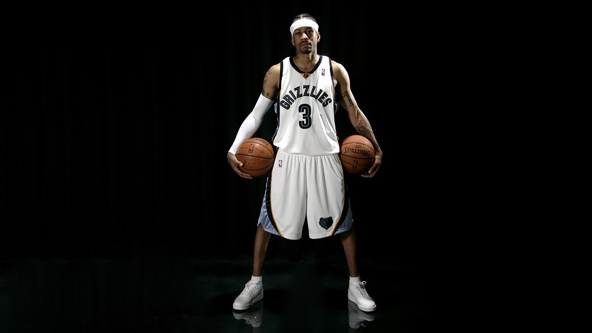 “曼城阵容豪华，誓言捍卫欧冠荣耀”